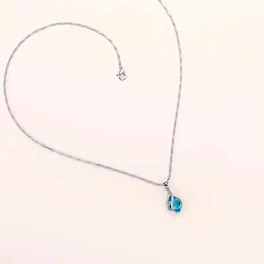 Elegant Celestine Vireaux Necklace