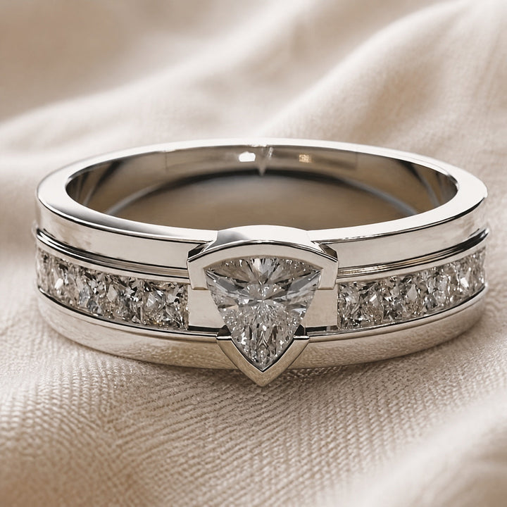 Sparkling Rhinestone Silver Ring