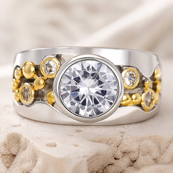 Two-Tone Zirconia Ring in Gold