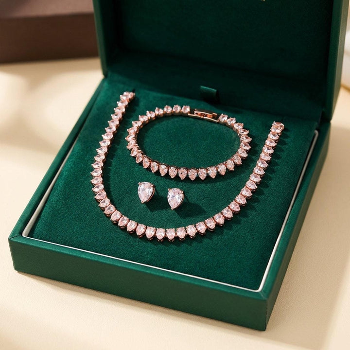 Magnificent Clear Round Zirconia Bridal Complete Set