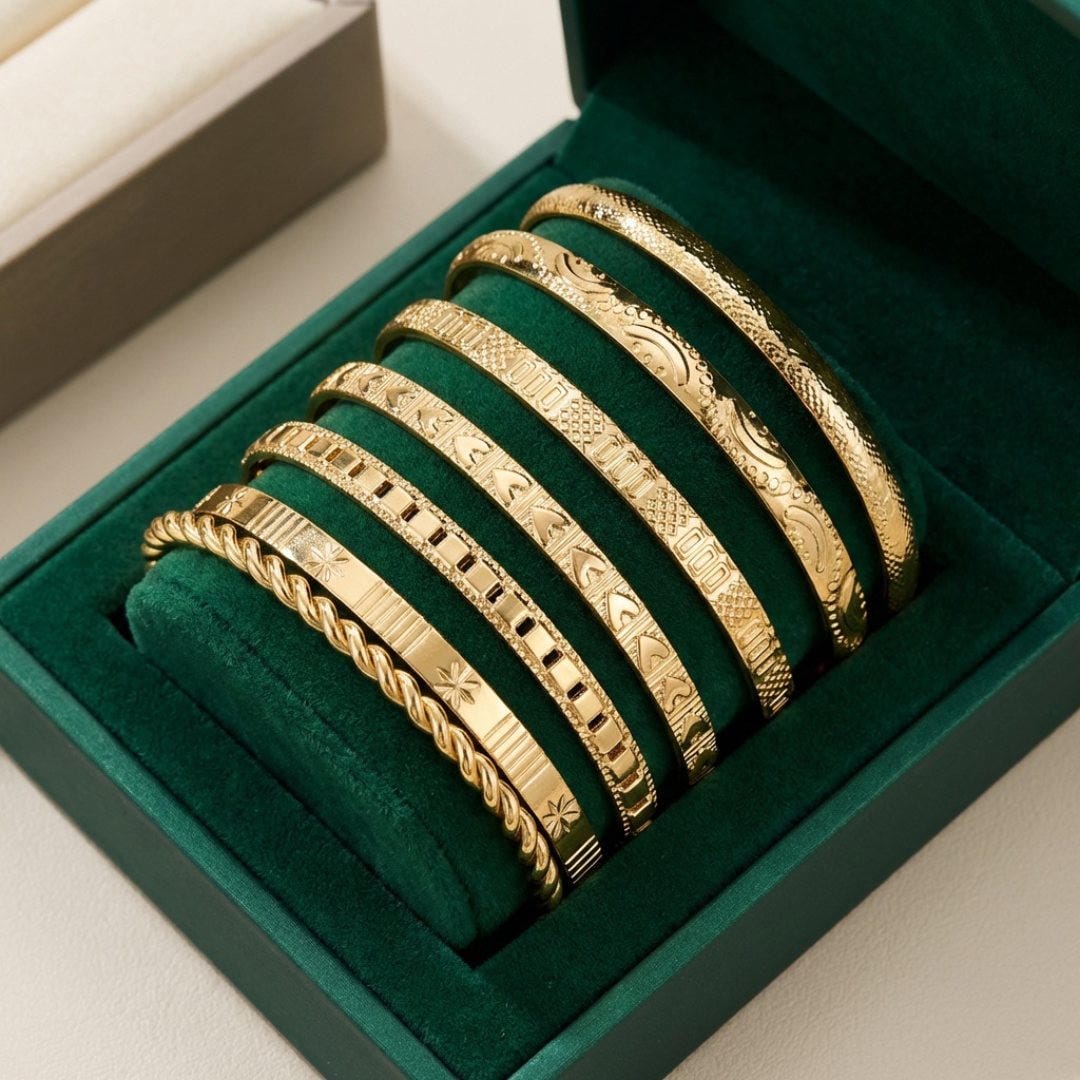 Golden Open Bangle Resort Bracelet Set