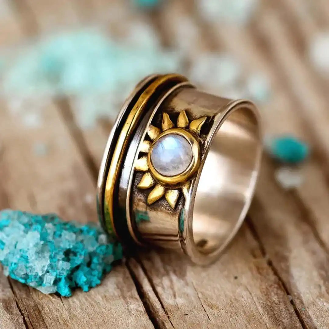 Vintage Sun Ring with White Stone