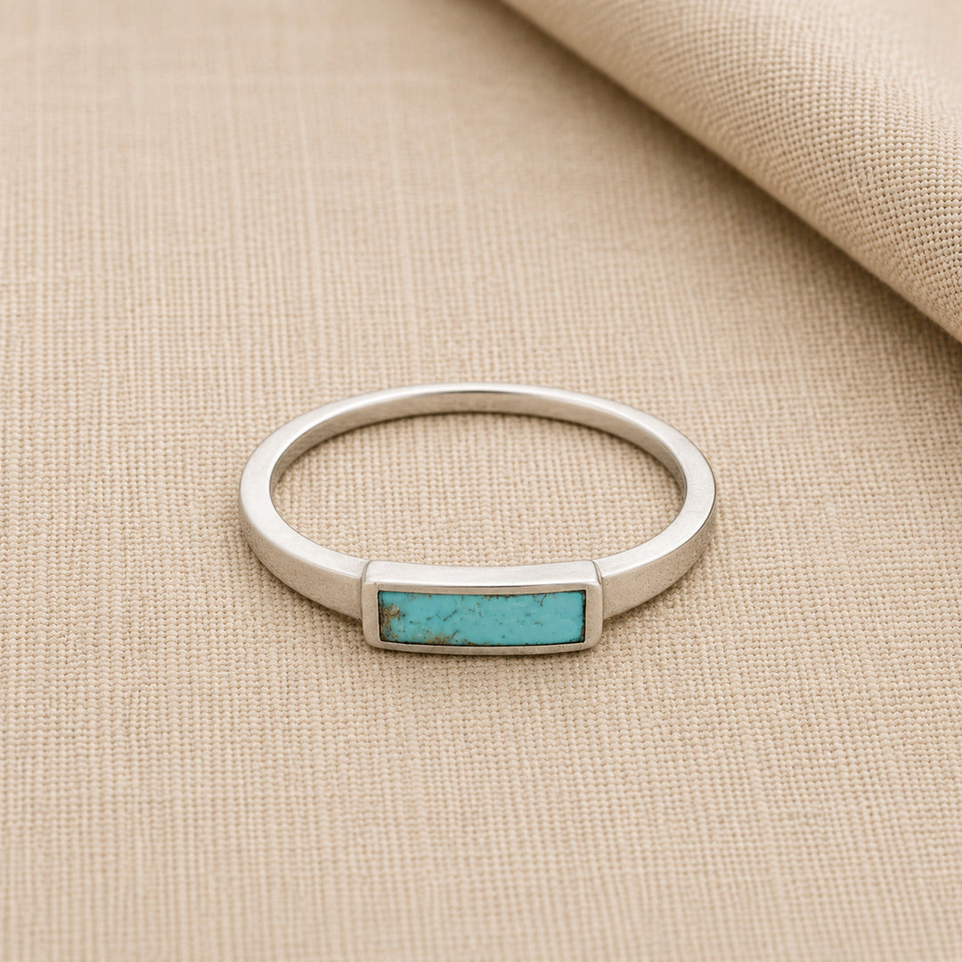Elegant Moss Agate Ring