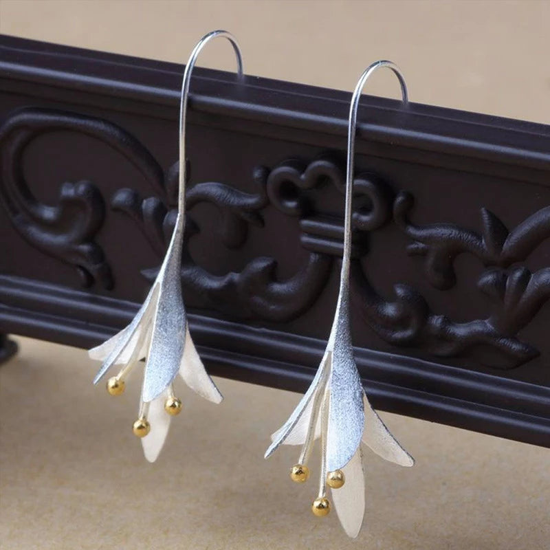 Exclusive Silver Flower Earrings