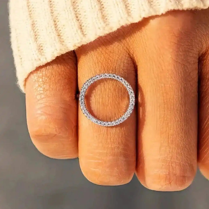 Round Zirconia Ring
