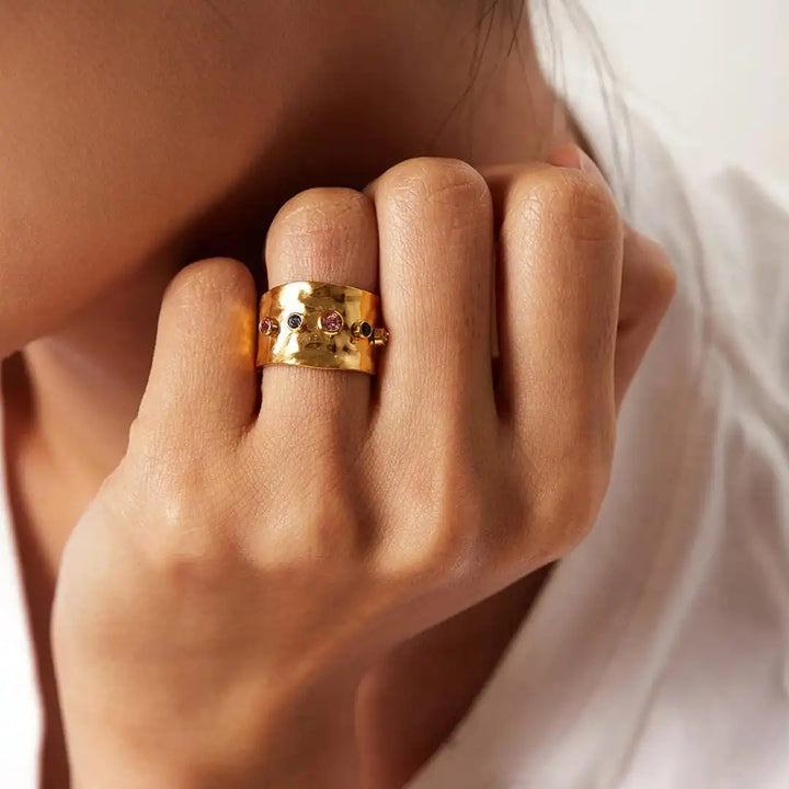 Vintage Gold Zirconia Ring