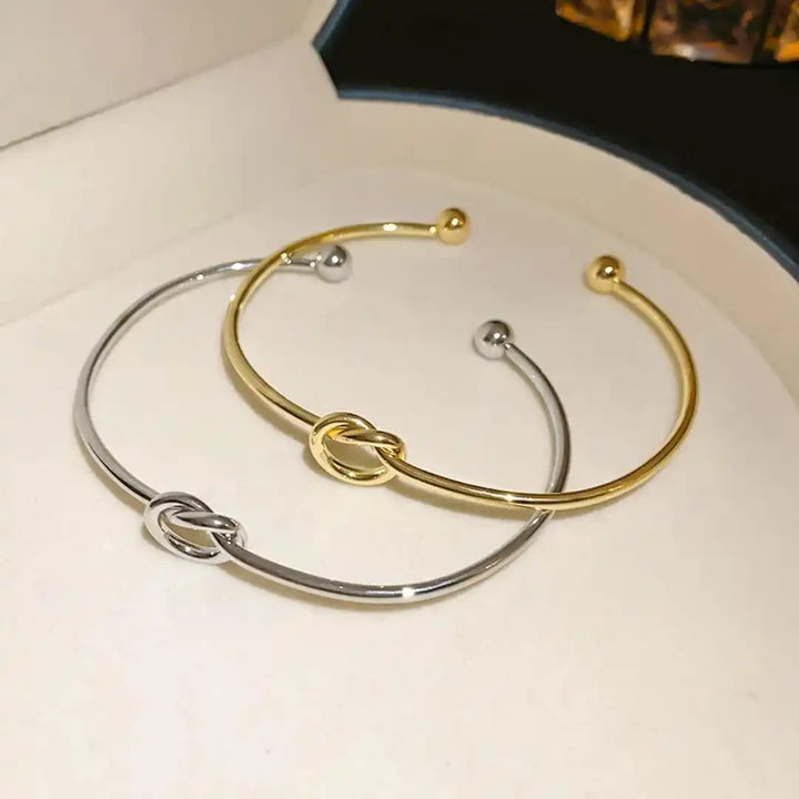 Golden Adjustable Knot Bracelet