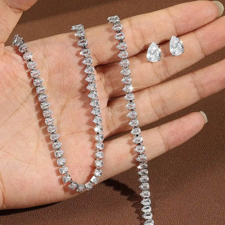 Magnificent Clear Round Zirconia Bridal Complete Set
