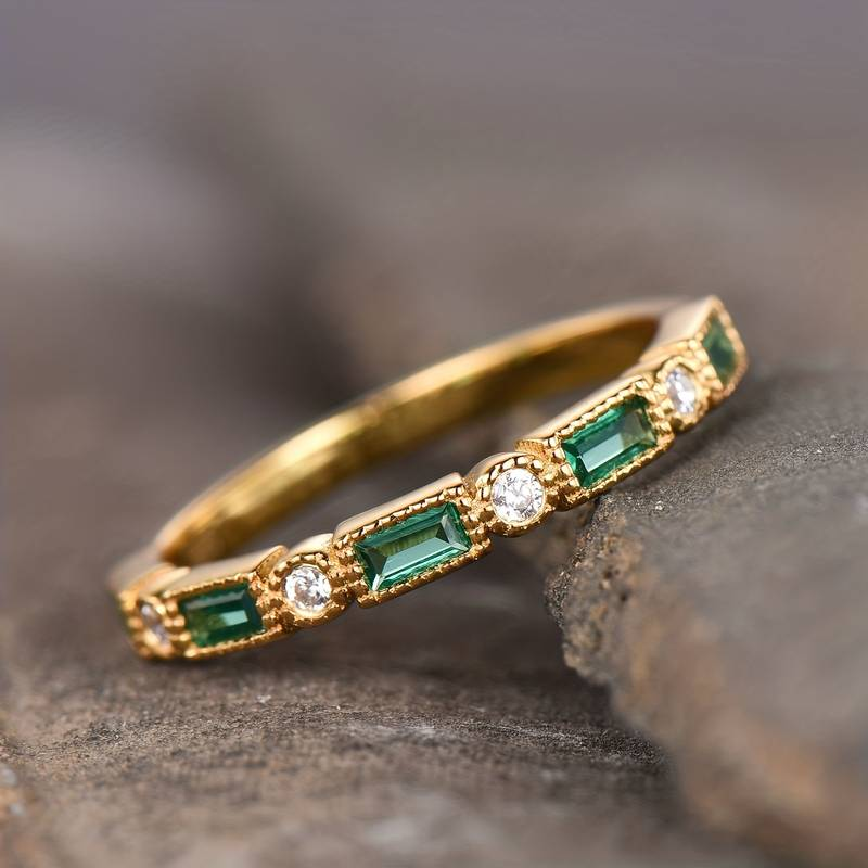 Alex - Gold Ring with Inlaid Green Zirconia