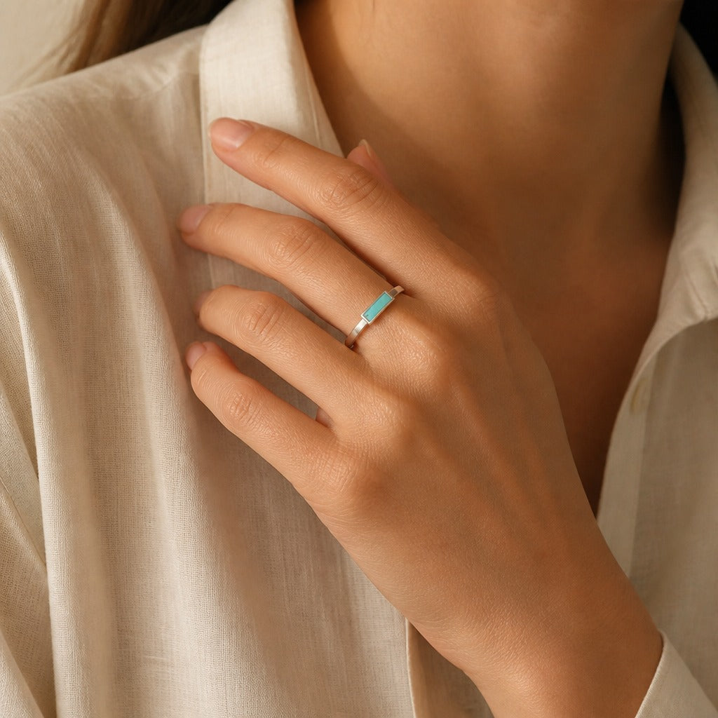 Elegant Moss Agate Ring